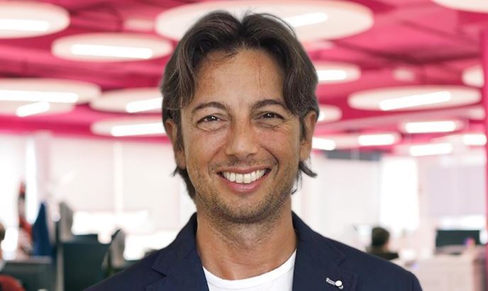  Making science: il business corre nel 2024 grazie a tecnologie basate sull’AI